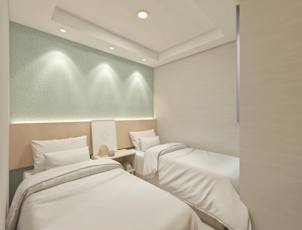 Eightin Hotel Sudirman Jakarta Buitenkant foto